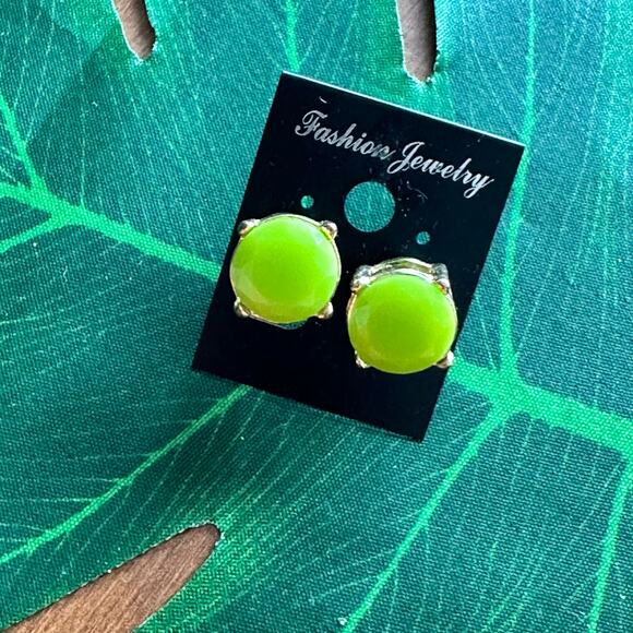 BOGO FREE NEON YELLOW GREEN POST GUMDROP EARRINGS - Picture 1 of 4